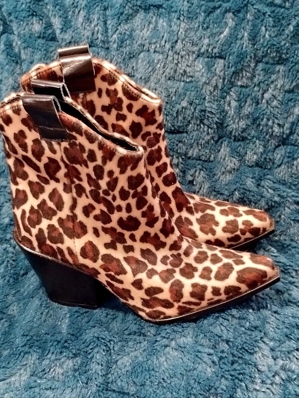 Made in Italy Leopard Print Western Ankle Boots EU 35 US 5 Pointed Toe